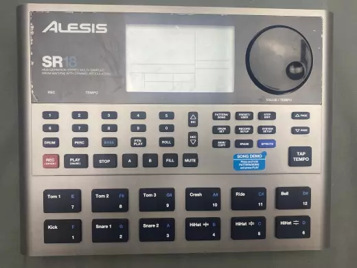 Alesis - SR-18
